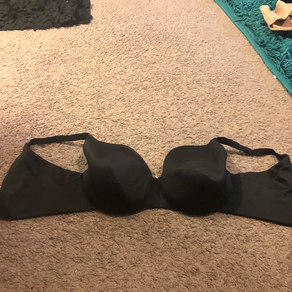 Bras - Picture 5 of 6